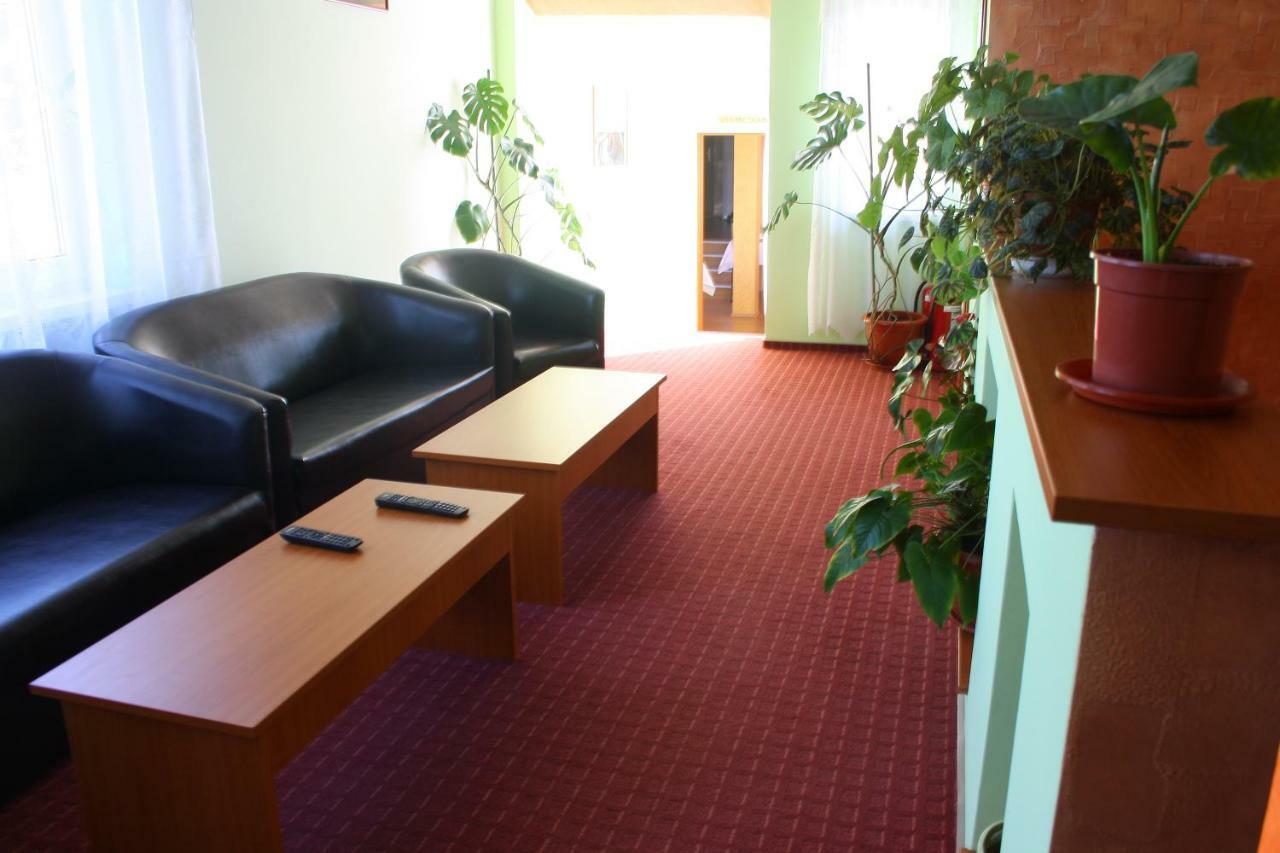 טימישוארה Pension Delia Gardens מראה חיצוני תמונה